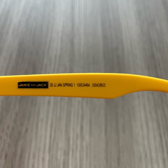 NWT Janie and Jack Sunglasses Set of 3 Tortoise Yellow & Blue 2-4 Years - Picture 14 of 15